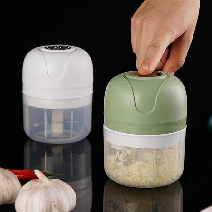 Electric Garlic Chopper – One-Touch Fast Food Prep Tool