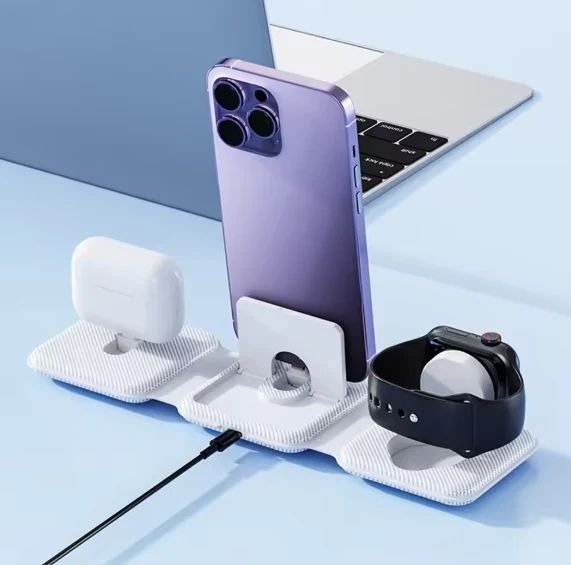 Foldable 3-in-1 Magnetic Wireless Charger – iPhone, Apple Watch & AirPods